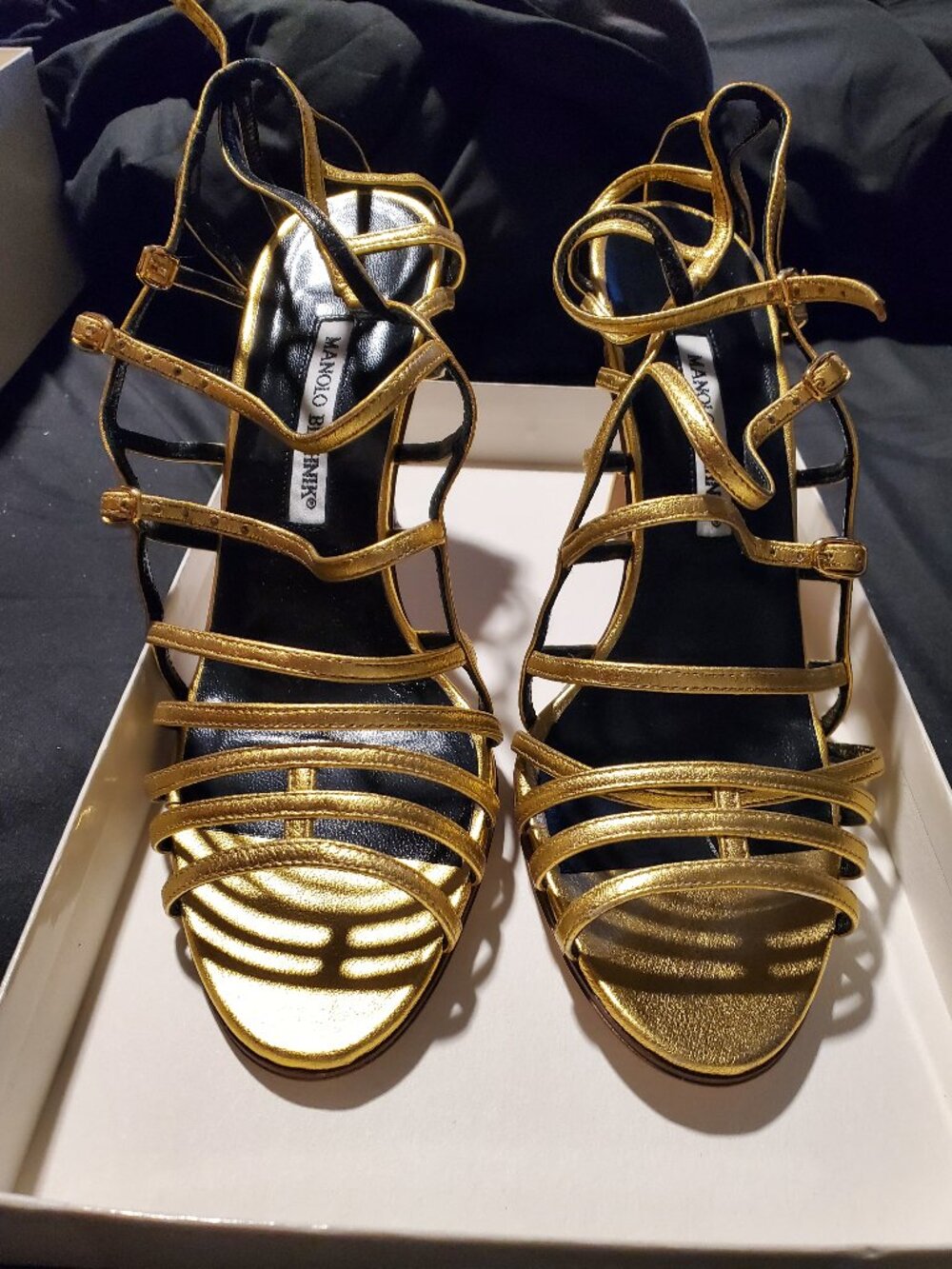 Vintage Manolo Blahnik Gold Metallic Nappa Leather Strappy Sandals 39.5 Italy